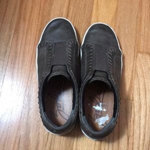 Zodiac Brown Slip on Sneakers. Size 7